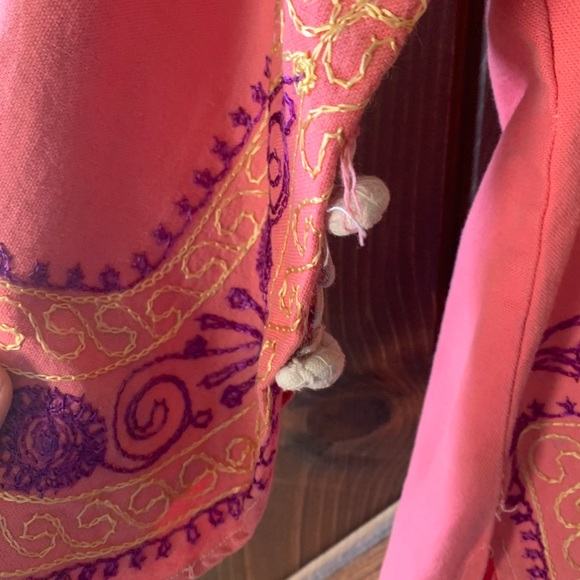 Vintage embroidered tunic - Picture 6 of 10